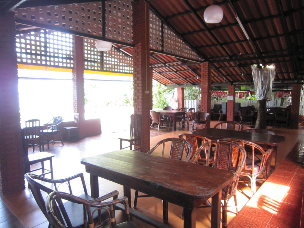 Pine Bungalow Krabi town Esterno foto