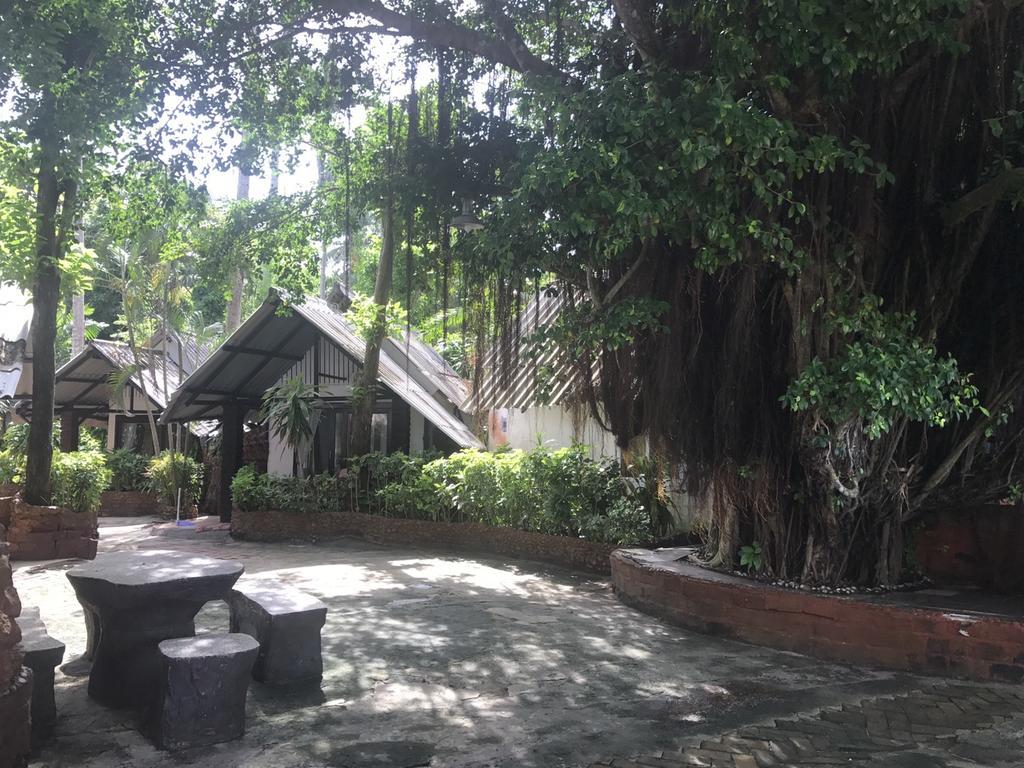 Pine Bungalow Krabi town Esterno foto
