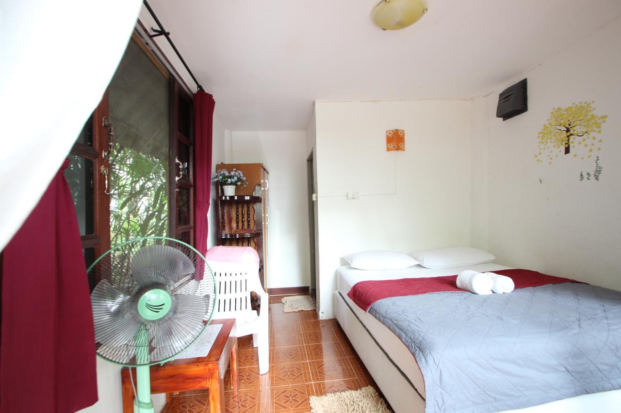 Pine Bungalow Krabi town Esterno foto