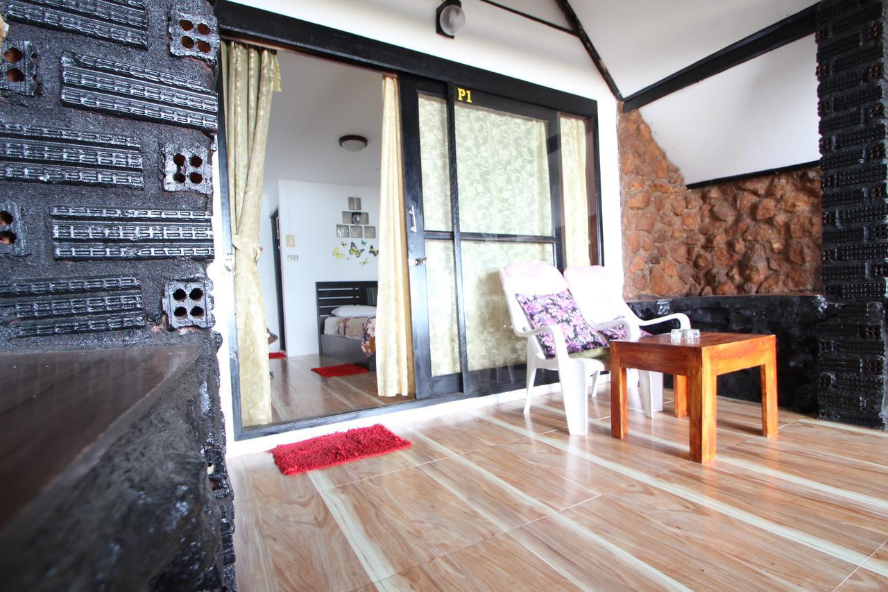 Pine Bungalow Krabi town Esterno foto
