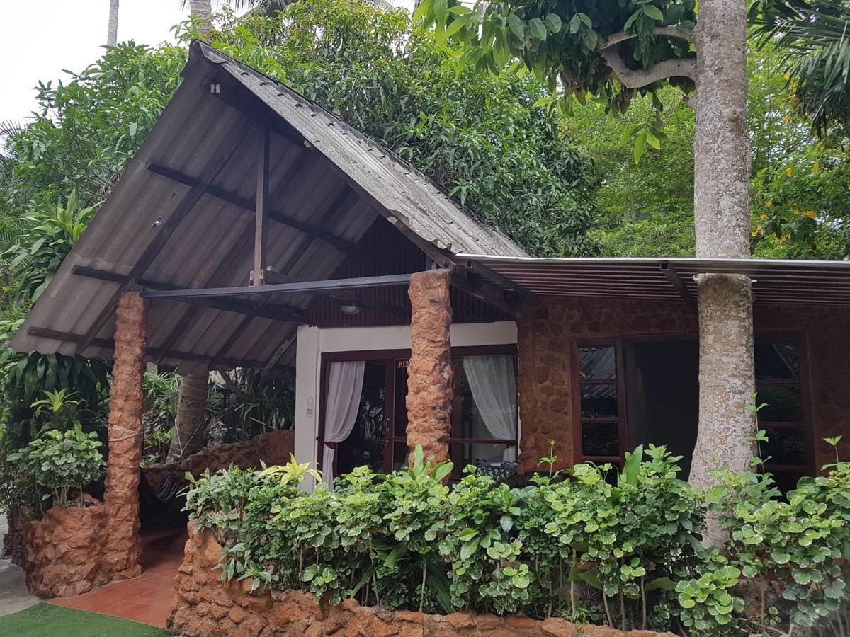 Pine Bungalow Krabi town Esterno foto